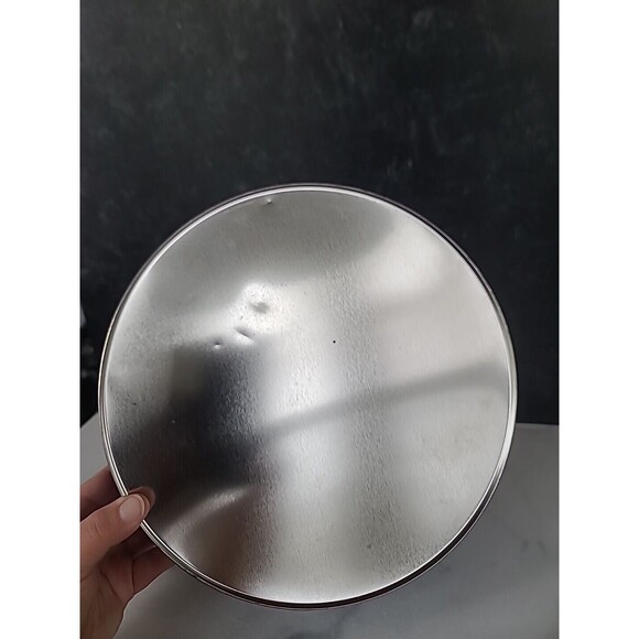 Vintage Snowman Lidded Tin, EMPTY - Picture 9 of 10